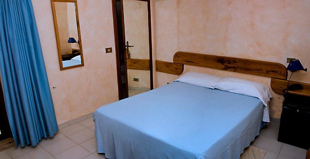 Hotel Marinella Pizzo (Calabria) Exterior foto