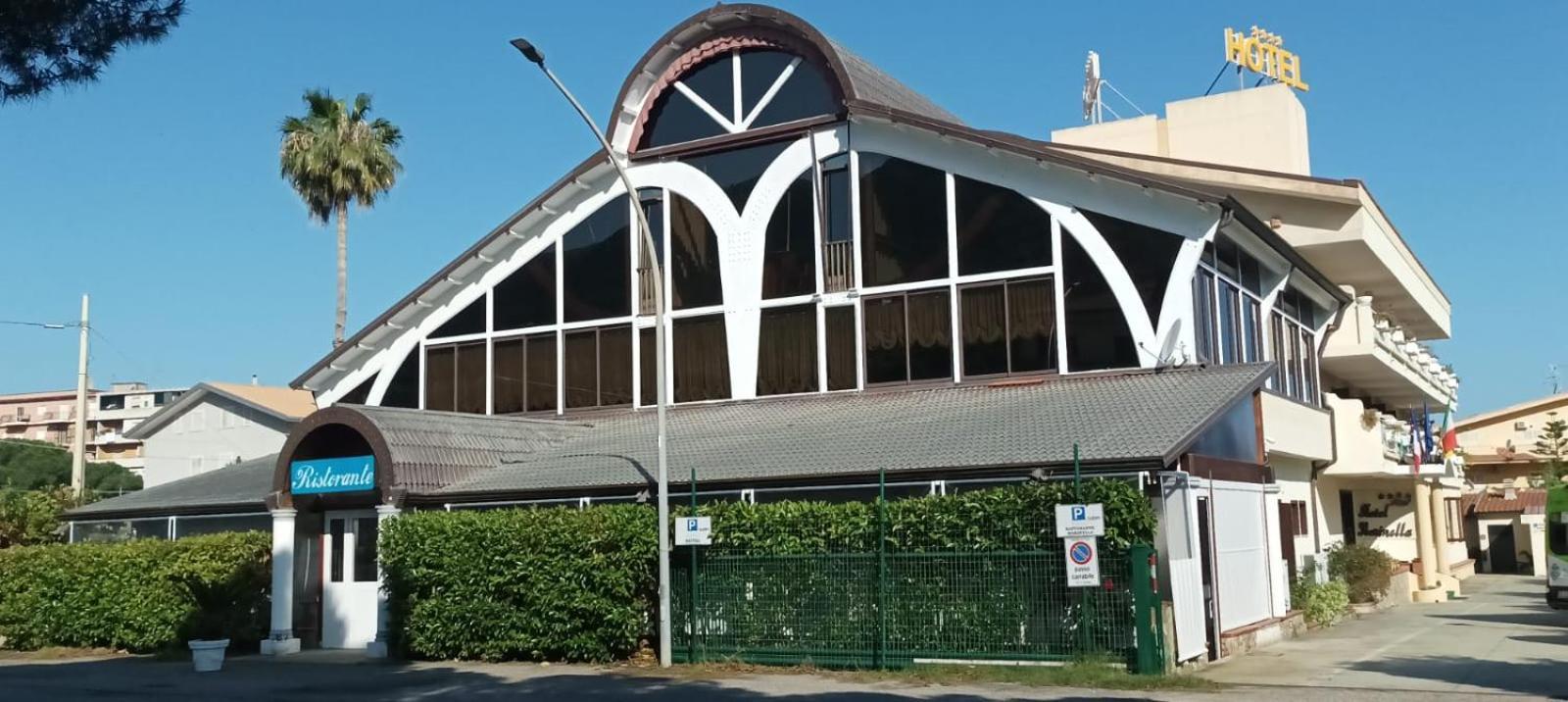 Hotel Marinella Pizzo (Calabria) Exterior foto